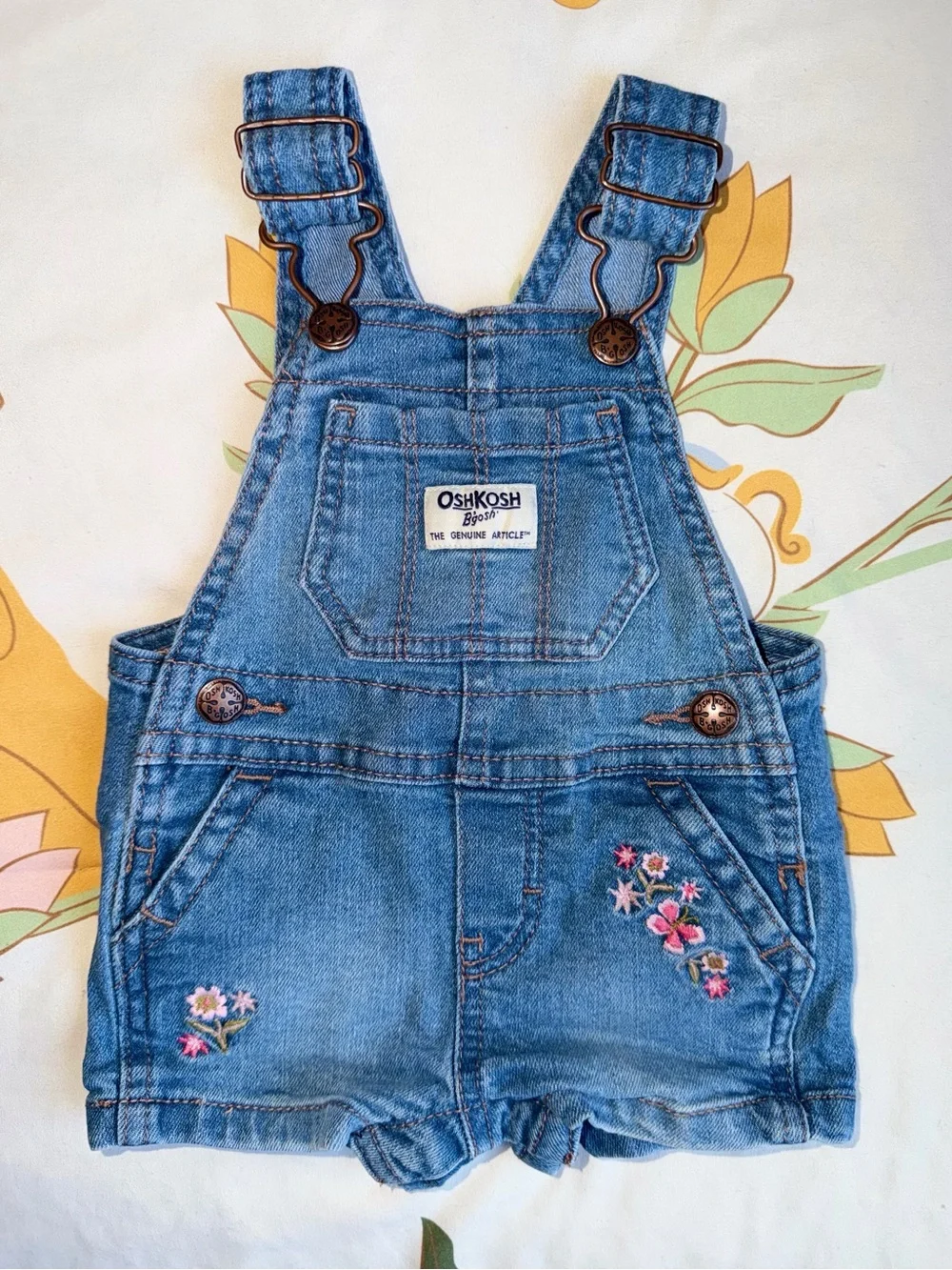 Vintage Y2K OshKosh B'gosh Denim Shortalls Embroidered Flowers Vestbak Size 3M